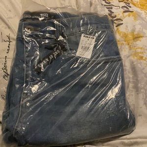 Brand new jeans men’s size 32